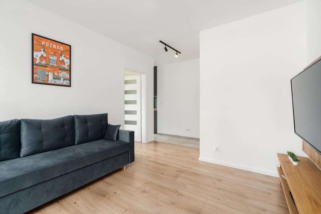 Apartments With Garden Dmowskiego 81 By Noclegi Renters Poznan Ngoại thất bức ảnh